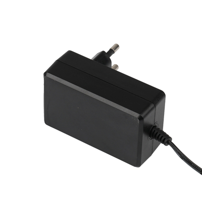 KCのプラグが付いている普遍的な転換の電源AC Dc 12vの電源
